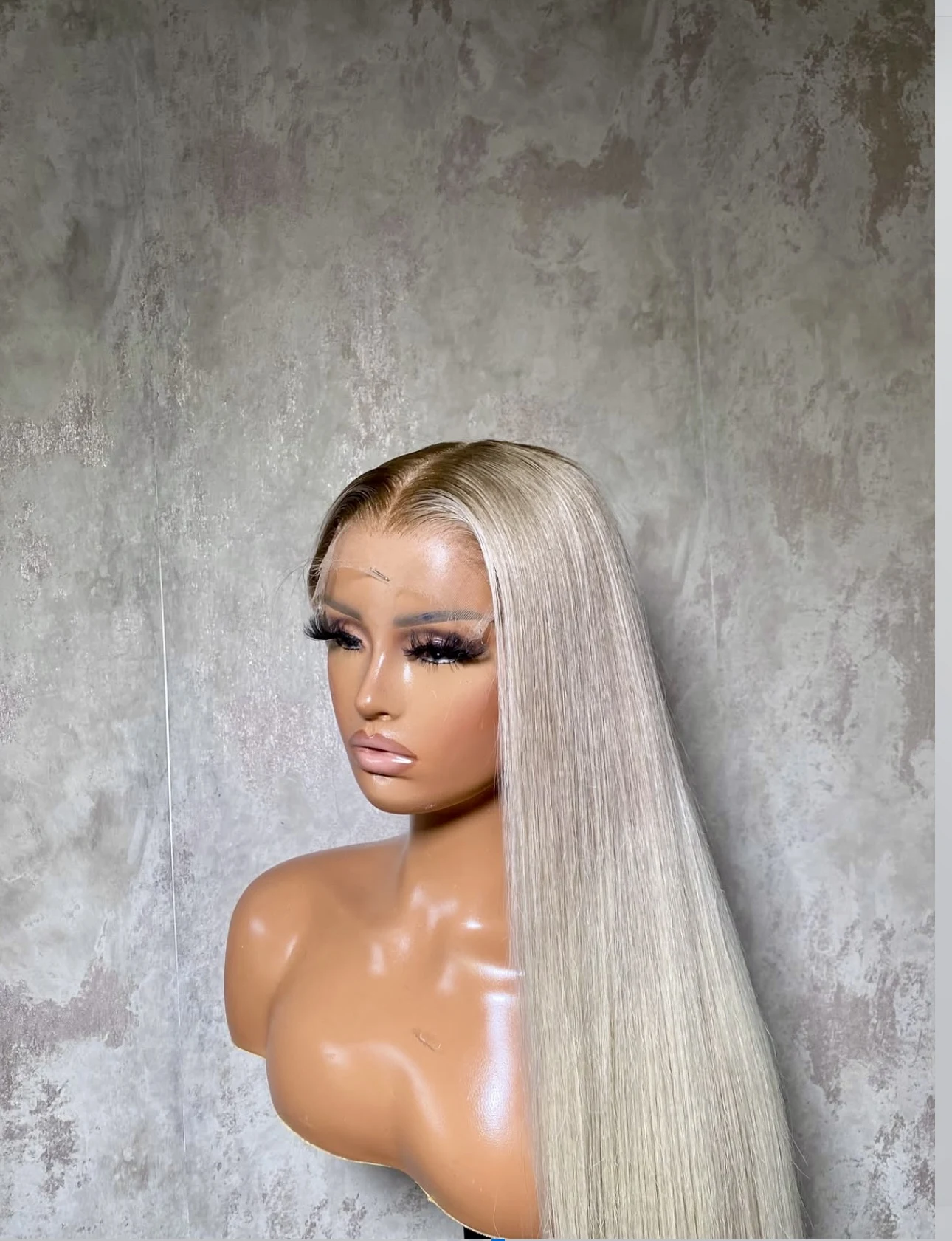 Baddie blonde view 4