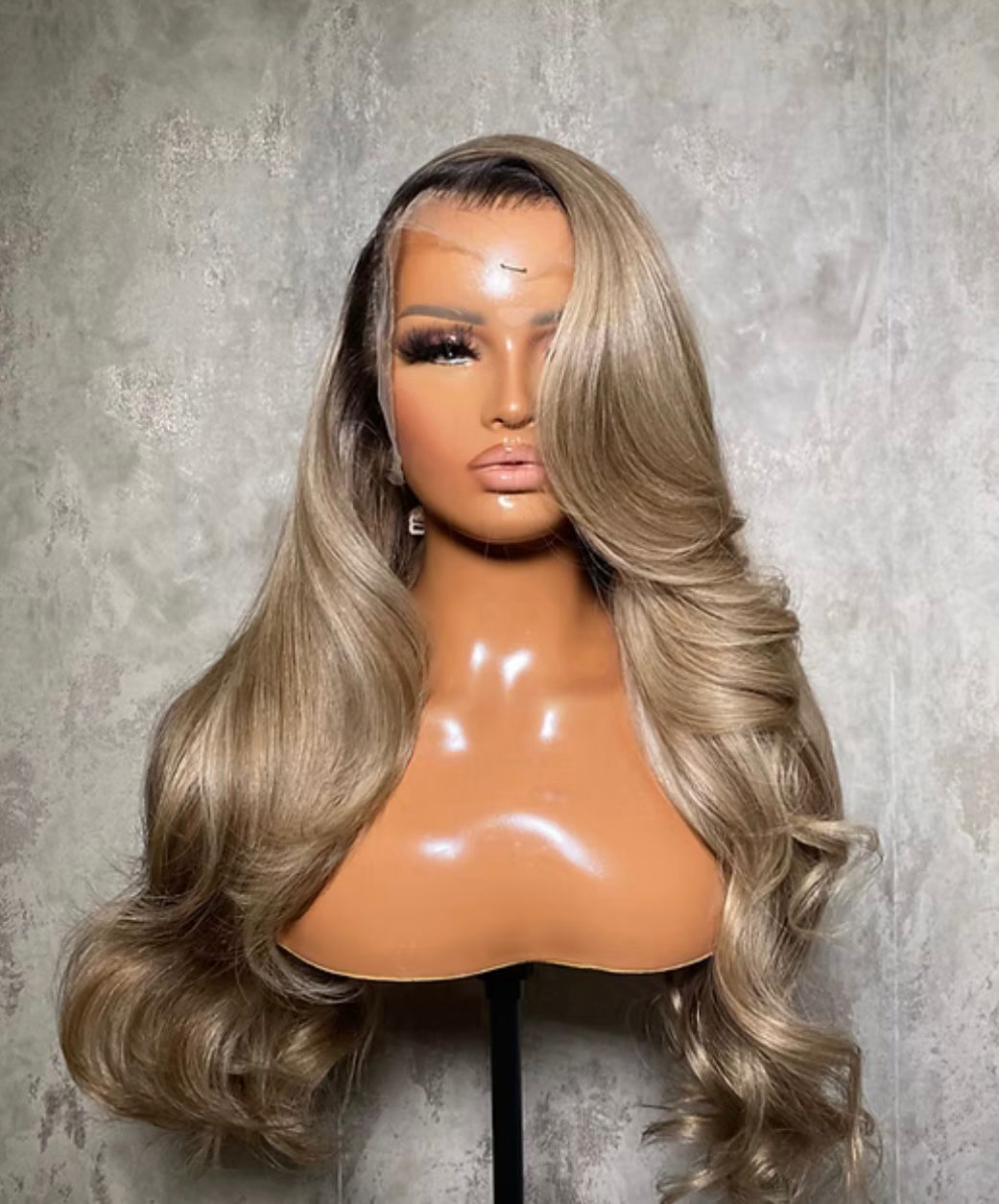 Bossladyluxuryhairs-Brussels muse  Blonde Raw curly-image-1